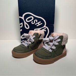Oshkosh B’gosh sneaker
